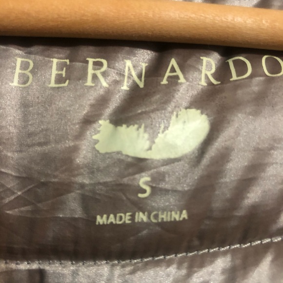Down packable lightweight Bernardo jacket small - Picture 15 of 16